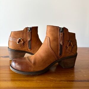 Teva Foxy Waterproof Leather Ankle Boots Caramel